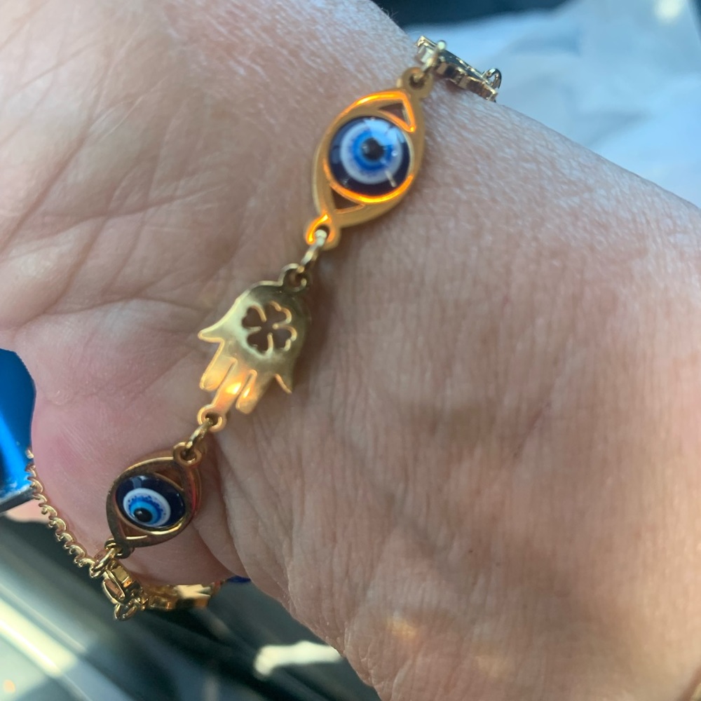 Hamas  and evil eye bracelet new